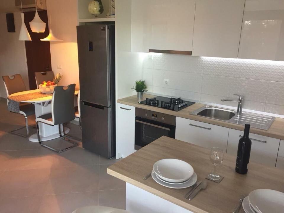 Apartmani Porat Malinska Ngoại thất bức ảnh